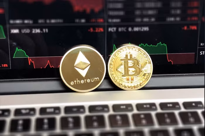 Bitcoin vững vàng tại mốc 112.000 USD, tín hiệu bứt phá đang hình thành?