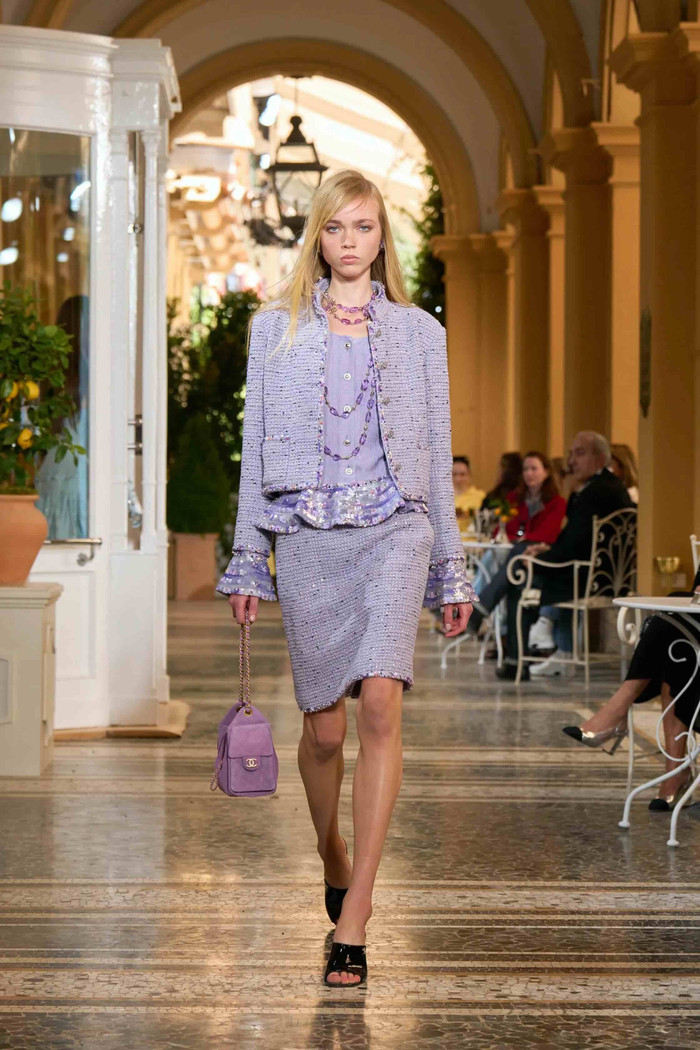 00043-chanel-resort-2026-credit-gorunway.jpg