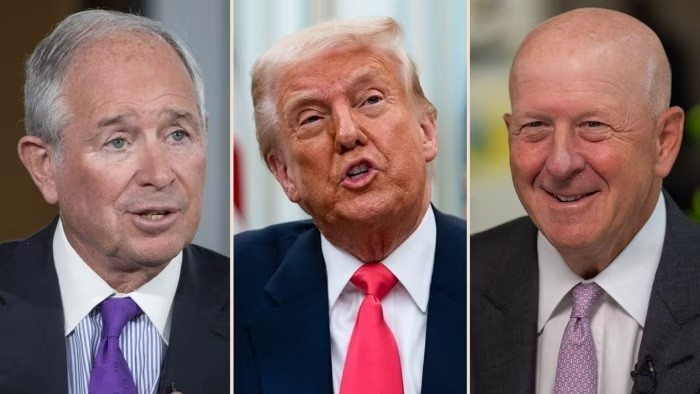 CEO Blackstone Stephen Schwarzman, Tổng thống Mỹ Donald Trump và CEO Goldman Sachs David Solomon (từ trái sang)