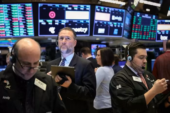 Ông Trump tuyên bố hủy kế hoạch tấn công Iran, giá dầu lao dốc