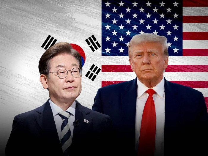 Tổng thống Hàn Quốc Lee Jae Myung (bên trái) và Tổng thống Mỹ Donald Trump đã có cuộc gặp mặt trực tiếp tại Washington vào tháng 8/2025