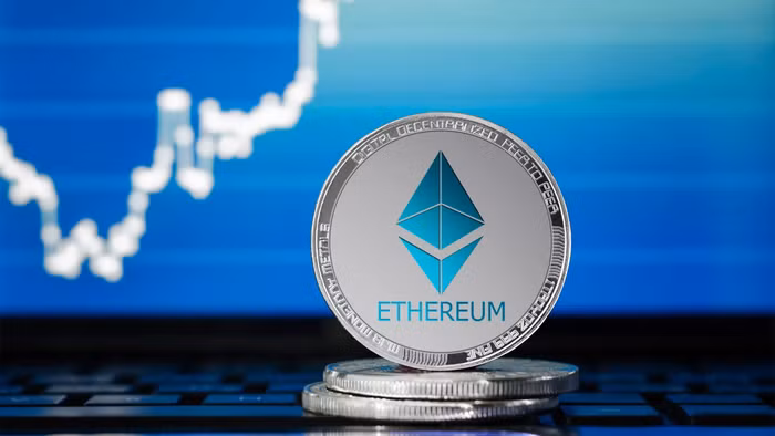 Ether khởi sắc với mức tăng 9%, Bitcoin chưa thể công phá xong mốc 105.000 USD