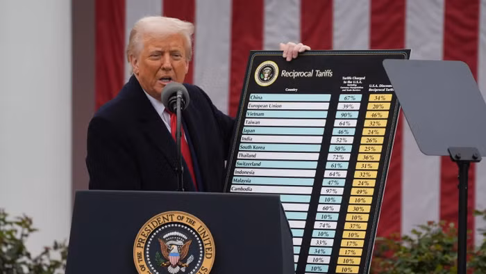 Mỹ công bố áp thuế 25-40% với nhiều nước