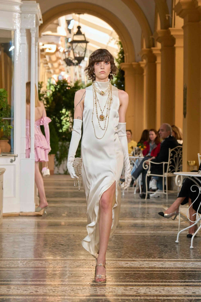 00069-chanel-resort-2026-credit-gorunway.jpg