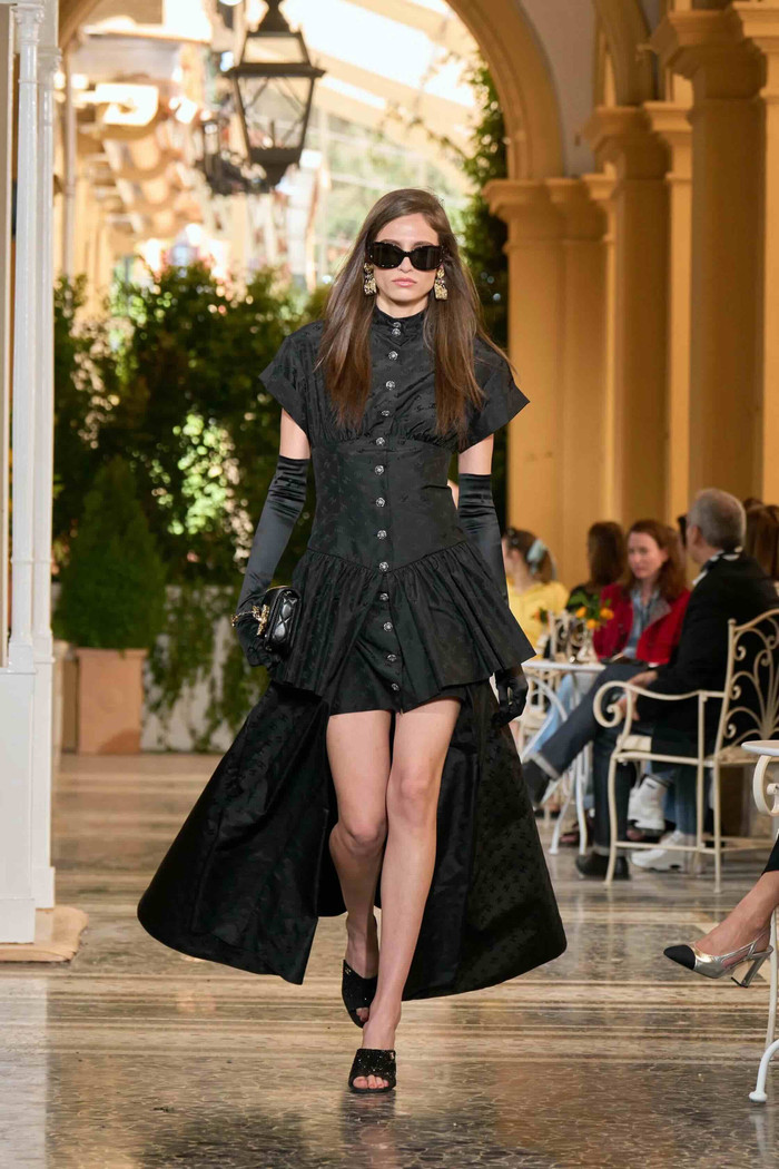 00068-chanel-resort-2026-credit-gorunway.jpg