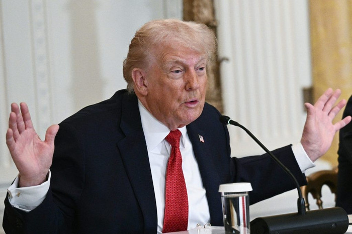 Tái nhiệm chưa tròn năm, ông Trump đối mặt “núi nợ” kỷ lục của nước Mỹ