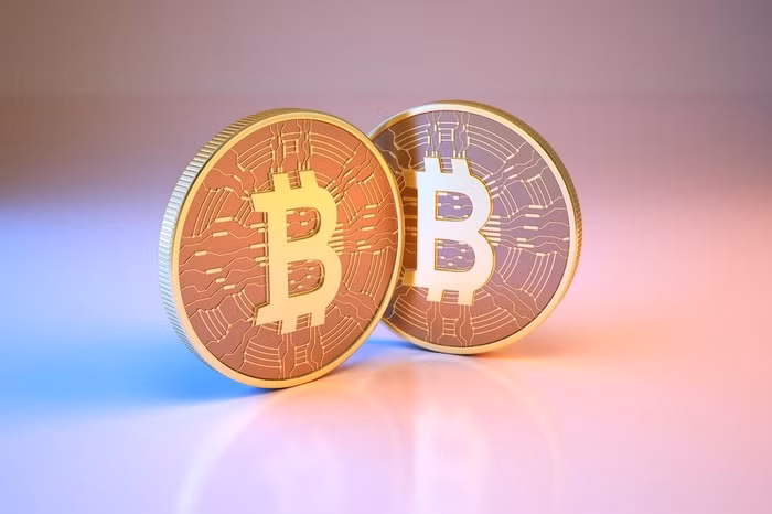 Thị trường tiền mã hoá “ấm dần”, Bitcoin dự kiến sớm cán mốc 118.000 USD