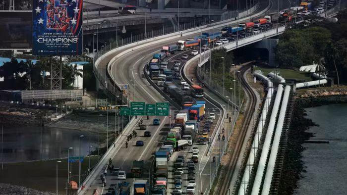 Tuyến đường cầu nối giữa bang Johor Bahru ở phía nam Malaysia và Singapore