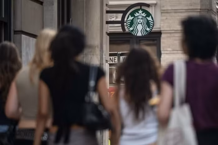 Starbucks chuẩn bị cho cuộc cải tổ 1 tỷ USD