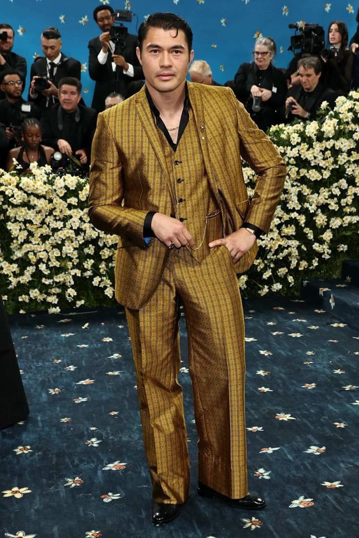 Diễn viên Henry Golding henry-golding.jpg