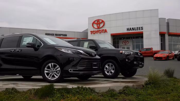 Thuế quan Mỹ đe doạ ngành ô tô Châu Á, Toyota “đứng ngồi không yên”