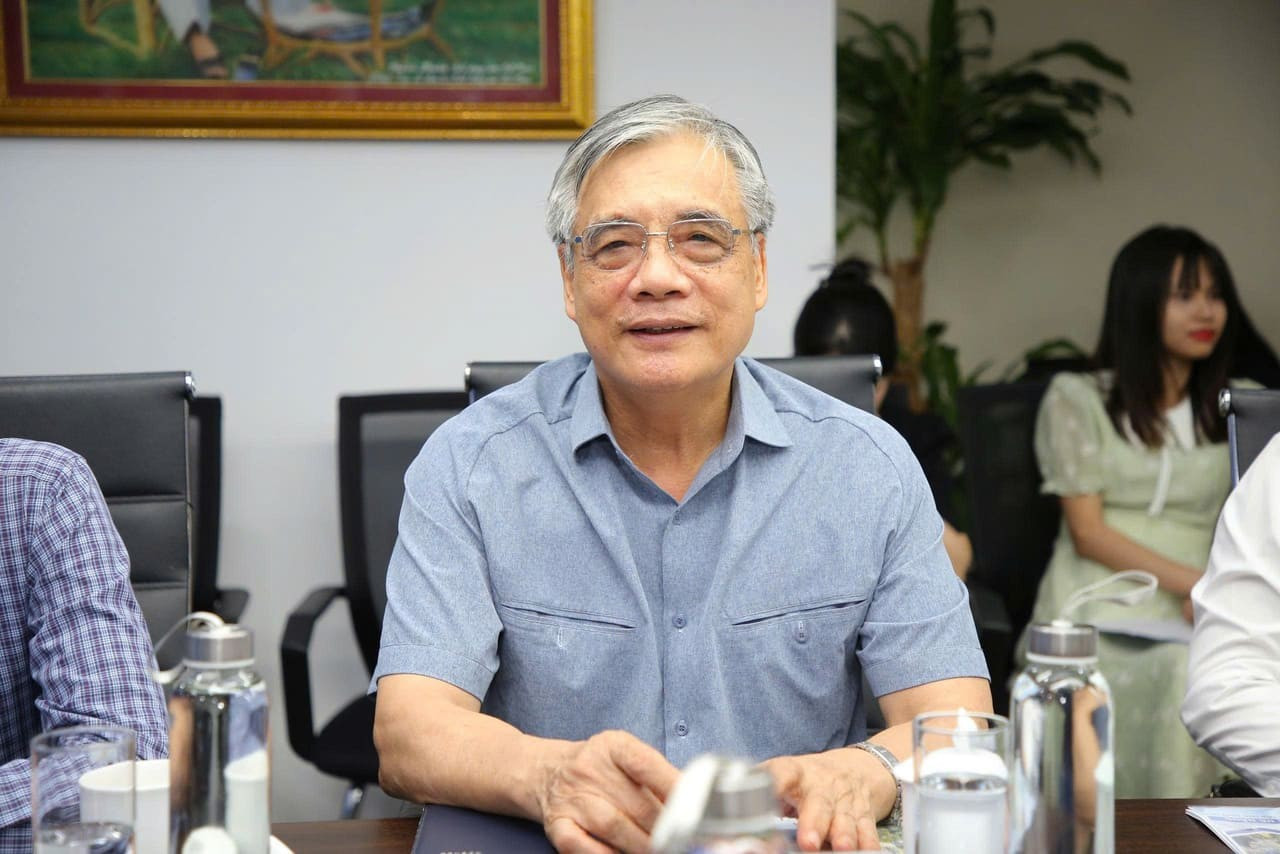 PGS.TS Trần Đình Thiên, nguyên Viện trưởng Viện Kinh tế Việt Nam, thành viên Hội đồng Tư vấn chính sách của Thủ tướng z6694342779810-54f0fae30af624f3d03ecd03a767a87c.jpg