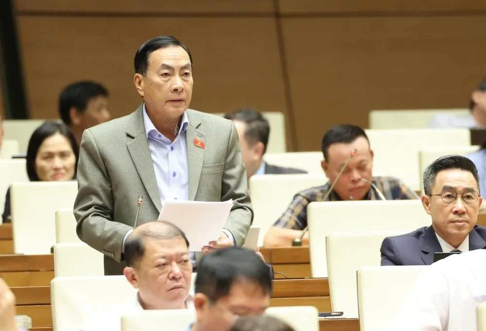 Đại biểu Phạm Văn Hòa (đoàn Đồng Tháp) db-hoa-2669-3789jpg-3787.jpg