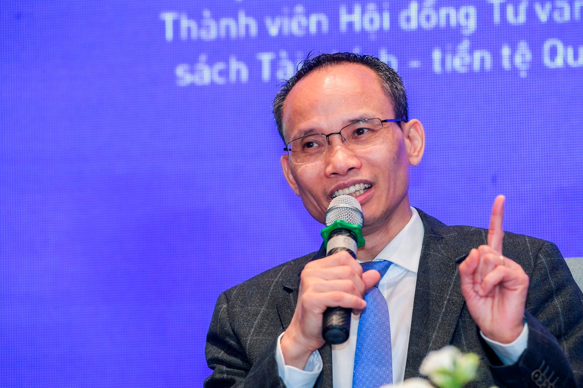 TS. Cấn Văn Lực Chuyên gia Kinh tế Trưởng BIDV, Thành viên Hội đồng tư vấn chính sách tài chính - tiền tệ Quốc gia can-van-luc.jpg
