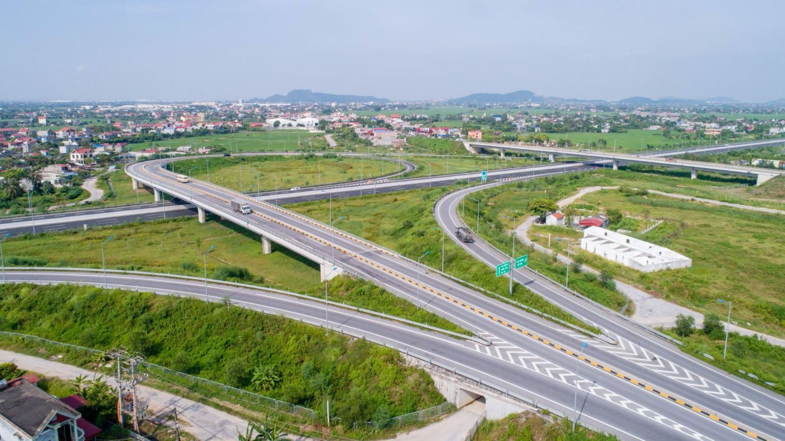 tiem-nang-nao-cho-thi-truong-bat-dong-san-hai-phong-nam-2024-66139dbdeadf1.jpg