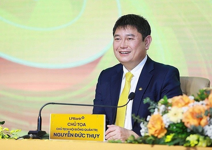 dautukinhtechungkhoanvn-stores-news-dataimages-2025-032025-29-17-in-article-bau-thuy-lpbank20250329172957.jpg