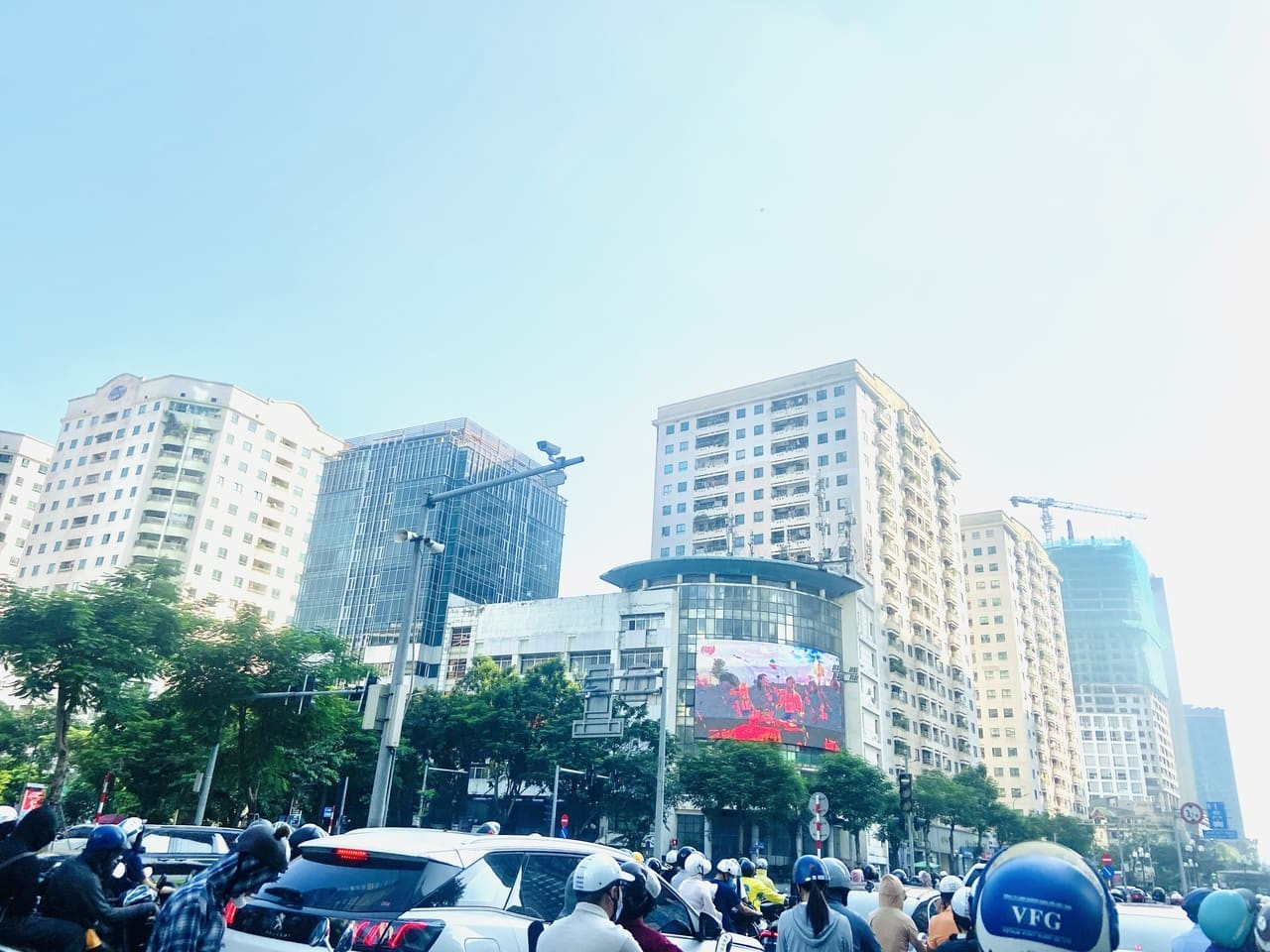 Lực cầu trên thị trường bất động sản còn yếu img-4506-2.jpg