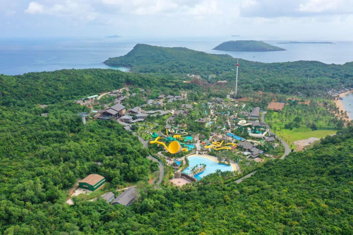 Phú Quốc hội tụ nhiều điểm thuận lợi để bất động sản phát triển photo-1-16469843258571048438078.jpg