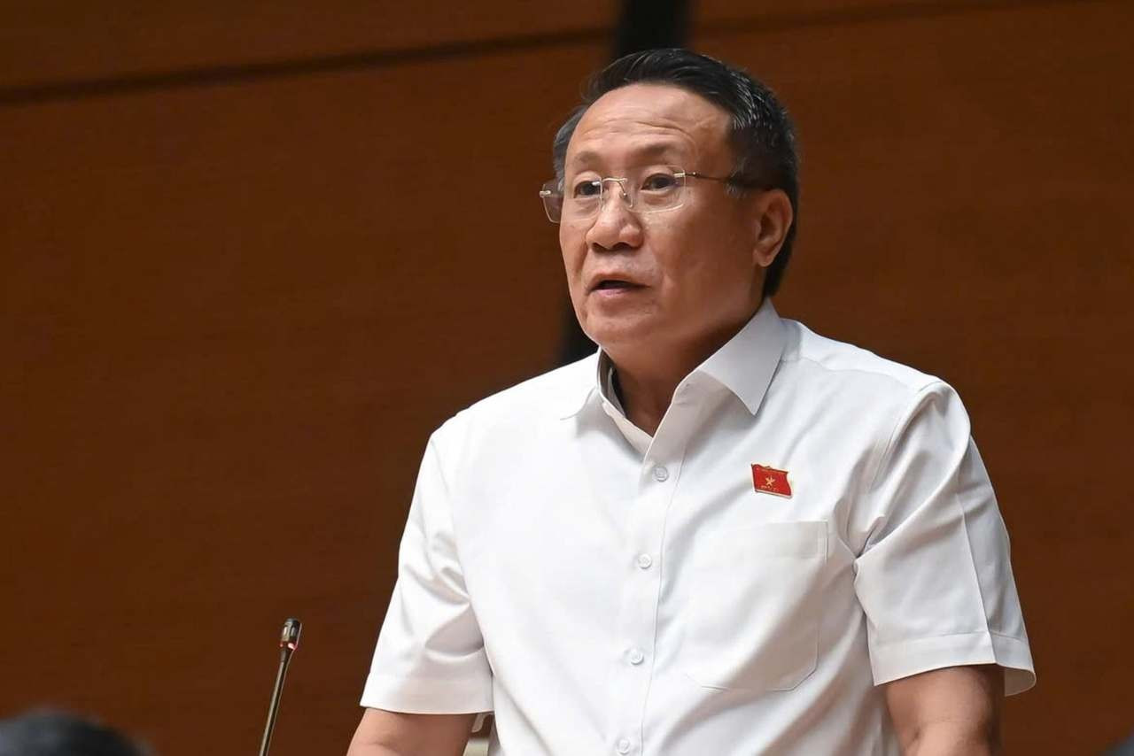 Đại biểu Hà Sỹ Đồng (đoàn Quảng Trị) 6901bc0408dcb36fd59dfb44-9440.jpg