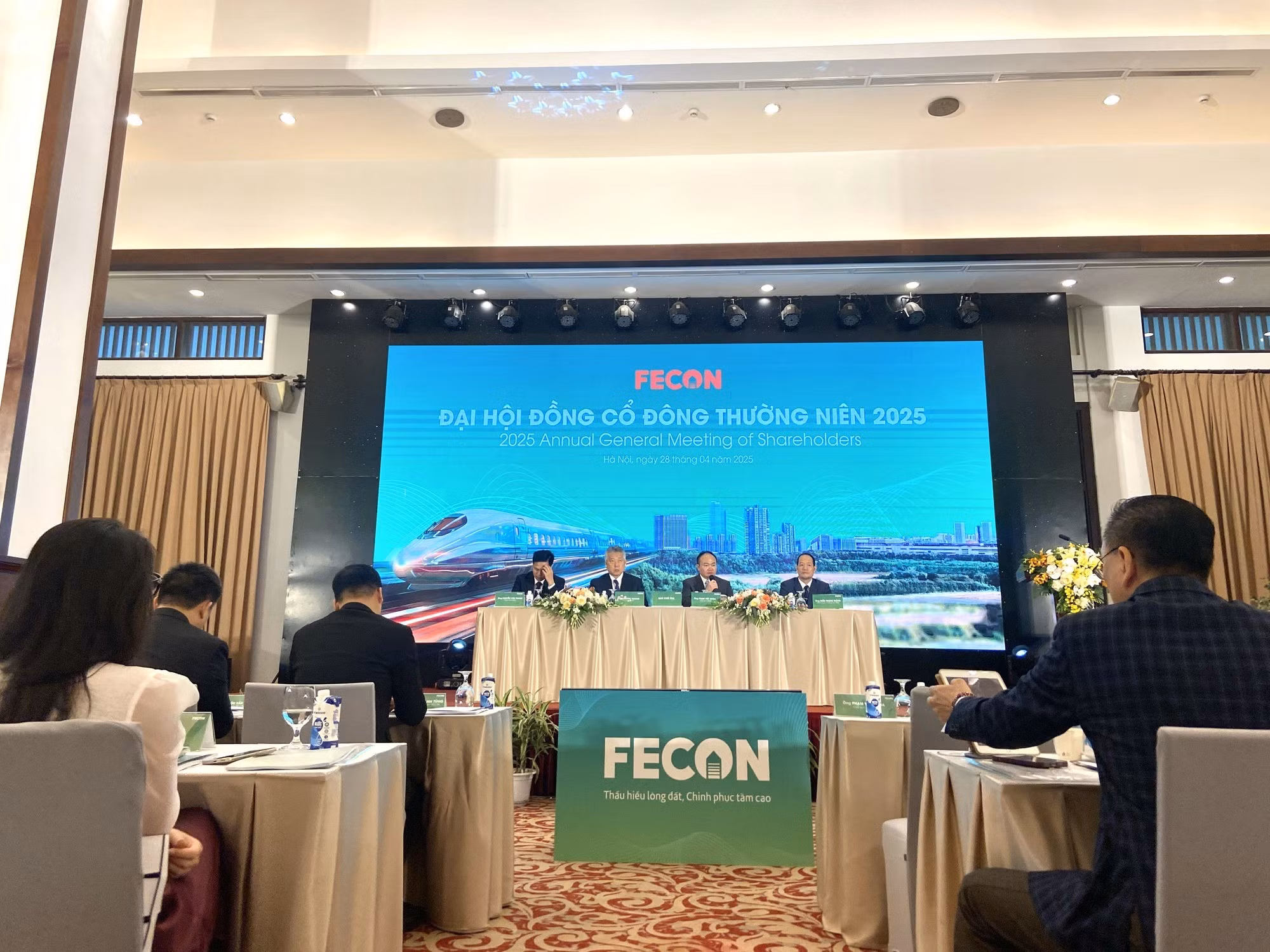 feconn-1.jpg