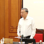 Tổng Bí thư yêu cầu tại cuộc họp này cần thẳng thắn đi vào những vấn đề tồn tại, hạn chế, những điểm nghẽn cần tập trung tháo gỡ