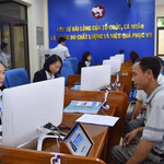 Bộ Chính trị, Ban Bí thư yêu cầu khẩn trương ban hành chế độ, chính sách hỗ trợ người hoạt động không chuyên trách ở cấp xã 