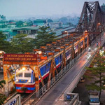 Cấm xe qua cầu Long Biên trong 60 ngày, người dân di chuyển thế nào?