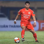 Cầu thủ Văn Thanh khoe căn hộ sang trọng trước khi dạm ngõ vợ sắp cưới