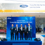Ford Việt Nam đầu tư 1 tỷ đồng học bổng AutoTech và ra mắt hệ thống đào tạo nhân sự thế hệ mới