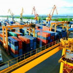 Thủ tướng yêu cầu xây dựng gói hỗ trợ doanh nghiệp trước thuế đối ứng của Mỹ trong tháng 11/2025