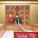 Phó Thủ tướng Bùi Thanh Sơn giao Bộ Công Thương chủ trì, phối hợp với các bộ, cơ quan, địa phương liên quan và Công ty Cổ phần Trung tâm Hội chợ Triển lãm Việt Nam rà soát, tổng hợp xây dựng Đề án tổ chức hội chợ Mùa Xuân 2026