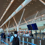 Hành khách làm thủ tục bay ở Nhà ga hành khách T3