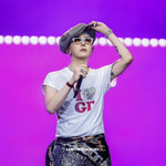 Việc G-Dragon xác nhận trở lại Việt Nam sau 13 năm đã đủ khiến VIP và FAM Việt phát sốt 