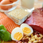 Việc duy trì lối sống lành mạnh, nếp sinh hoạt điều độ và khoa học sẽ góp phần nâng cao thể trạng, giữ cho tinh thần luôn tỉnh táo, giúp não bộ hoạt động hiệu quả hơn, tăng khả năng tập trung, ghi nhớ và tư duy linh hoạt