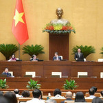 Quang cảnh phiên họp sáng 25/6