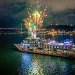 Du thuyền Ambassador Cruise