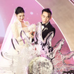 Hình ảnh hiếm trong tiệc cưới của Á hậu Phương Nhi và doanh nhân Minh Hoàng, cận cảnh dàn siêu xe đón dâu độc bản