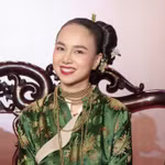 Nhan sắc một trong tứ đại mỹ nhân màn ảnh Việt, hạnh phúc viên mãn bên đạo diễn trăm tỷ Victor Vũ