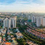 Nguồn cung tăng, vì sao giá bất động sản vẫn leo thang?