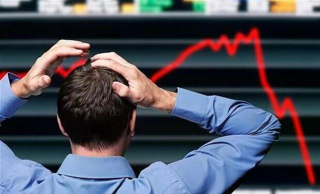 Giảm tỷ trọng đòn bẩy với cổ phiếu chịu áp lực bán mạnh từ thị trường