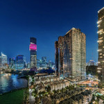 Căn hộ hạng sang tại trung tâm được quan tâm và tăng giá bởi mức đầu tư hợp lý, đáp ứng chuẩn sống hiện đại hơn so với nhà riêng