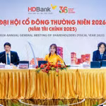 ĐHĐCĐ HDBank: Mục tiêu lợi nhuận kỷ lục 30.100 tỷ, cổ đông “xoáy sâu” chuyện cổ tức