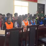 Độ tuổi của các bị can trong vụ hợp đồng kỳ nghỉ chủ yếu dao động từ 20 đến 40.