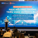 Kinh tế Việt Nam “vượt bão” ngoạn mục, tăng trưởng GDP có thể về đích đúng hẹn