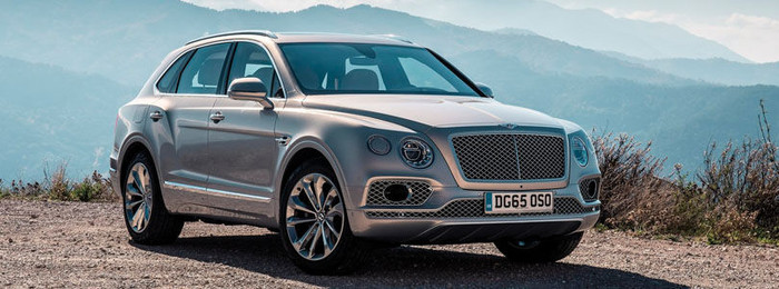 CEO Rolls-Royce ám chỉ Bentley Bentayga là 'Audi Q7 ngụy trang'