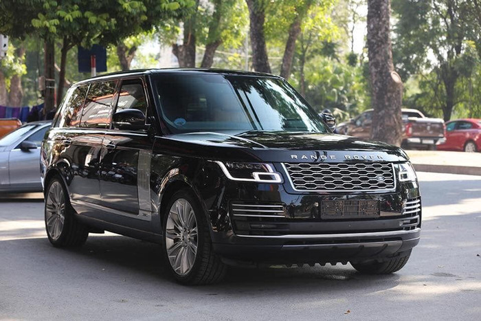 Mẫu SUV Range Rover Autobiography LWB 2019 hàng hiếm tại Việt Nam có gì đặc biệt?