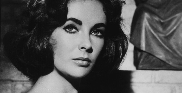 Chế độ dinh dưỡng kì lạ của Elizabeth Taylor