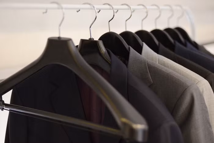 Những gợi ý bảo quản đồ vest nam đúng cách ảnh 3