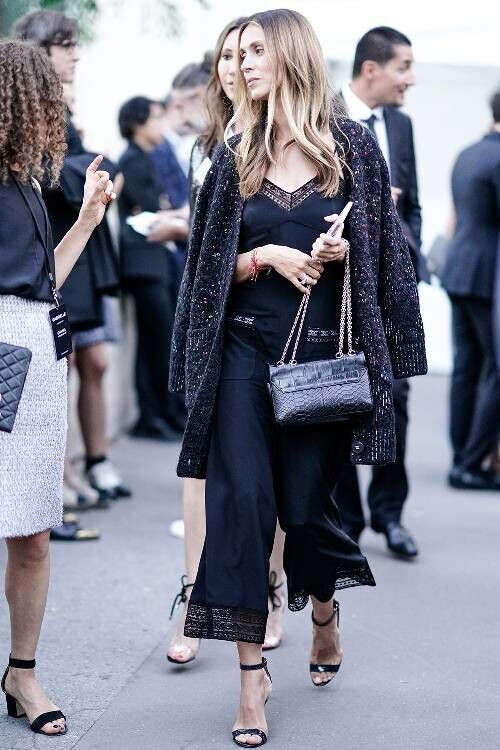 Những dáng áo cardigan nữ tính ảnh 4 Những dáng áo cardigan nữ tính ảnh 4