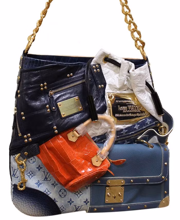 Câu chuyện đằng sau 9 chiếc túi đắt ngang ngửa biệt thự và xe hơi ảnh 8